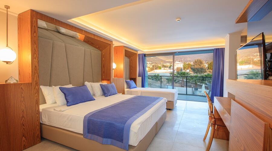 Orka World Hotel 4*