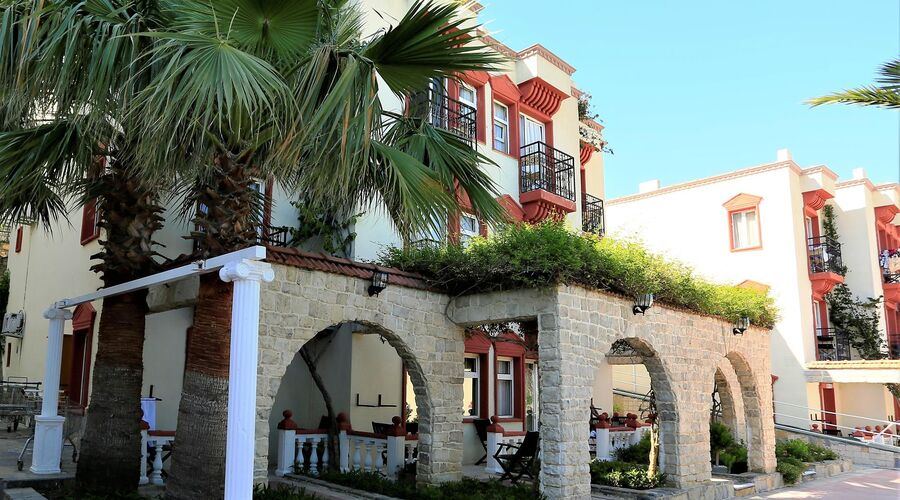 Phoenix Sun Hotel 4*