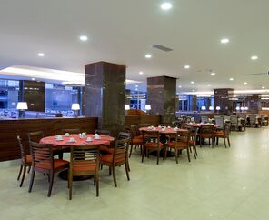 Ramada Resort By Wyndham Kuşadası & Golf  5*