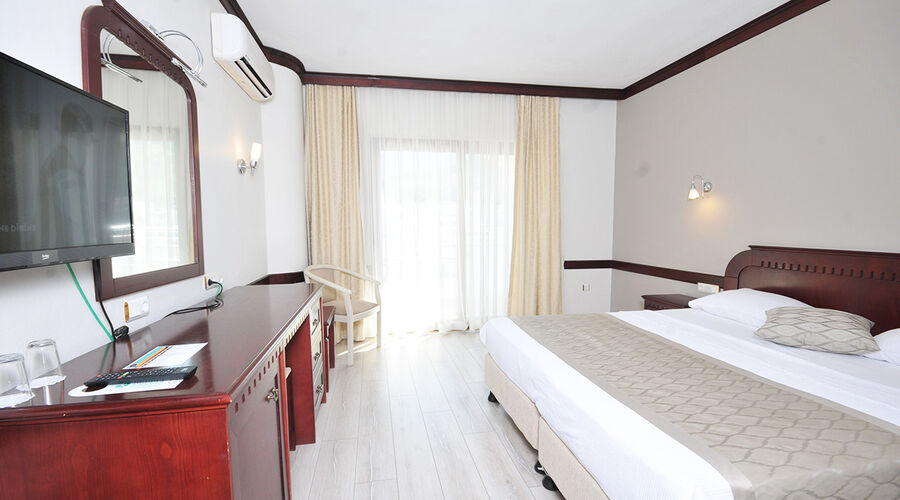 My Dream Hotel  4*