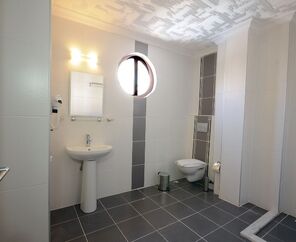 Astoria Life Hotel 3*