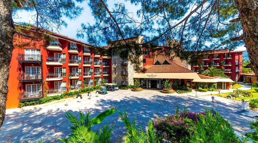 Grand Yazıcı Club Marmaris Palace 5*