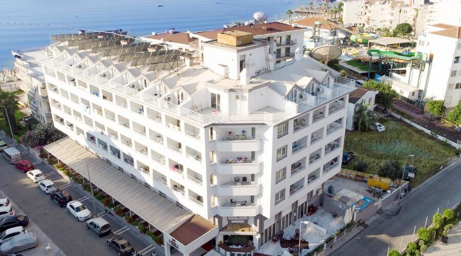 Mert Seaside Hotel  3*