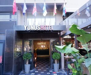 Yunus Hotel   3*